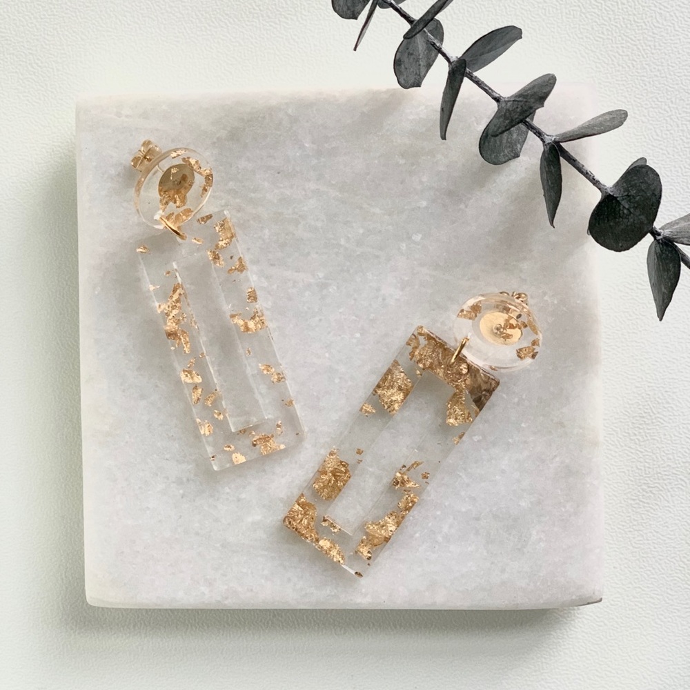 🌟 Host Pick 🌟 Rectangular gold confetti earrings